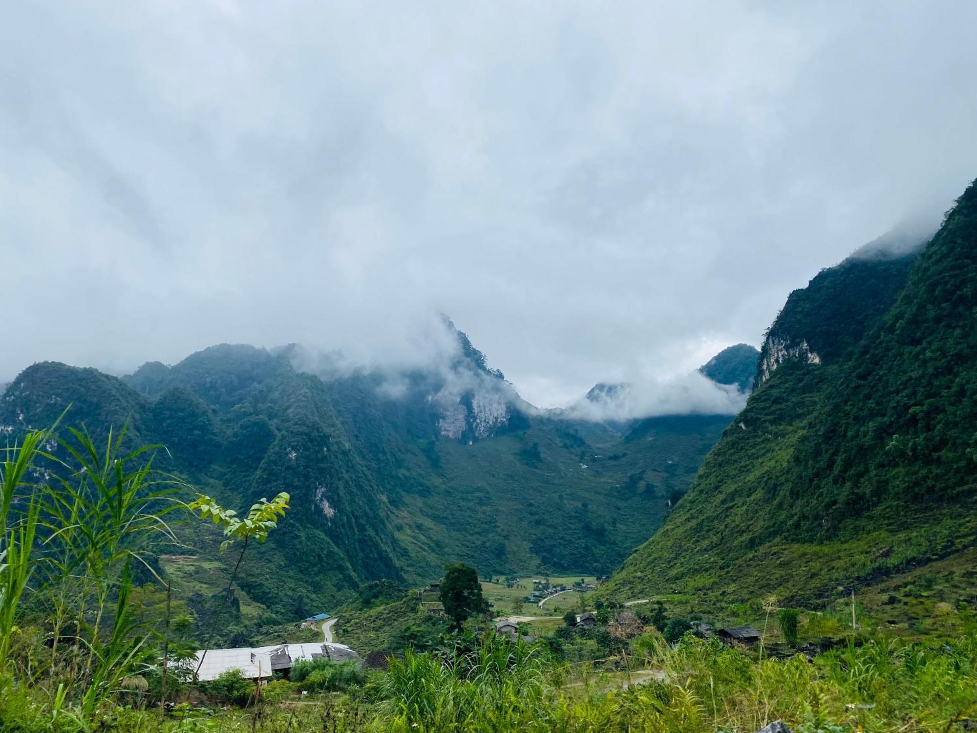 Du Gia Field View Homestay Làng Cac Exteriör bild