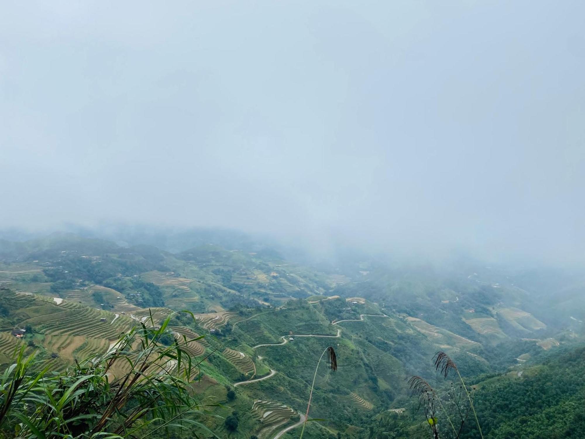 Du Gia Field View Homestay Làng Cac Exteriör bild