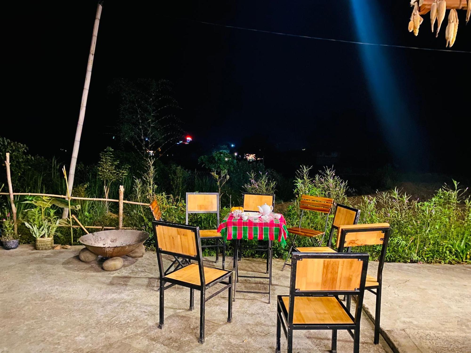Du Gia Field View Homestay Làng Cac Exteriör bild