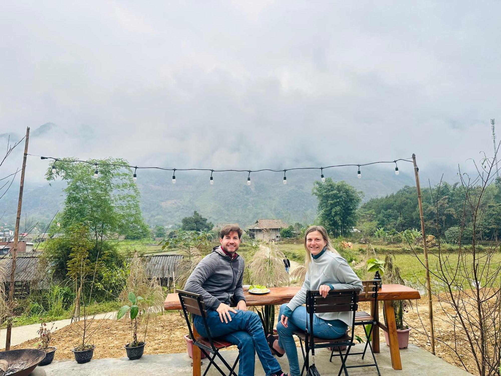 Du Gia Field View Homestay Làng Cac Exteriör bild