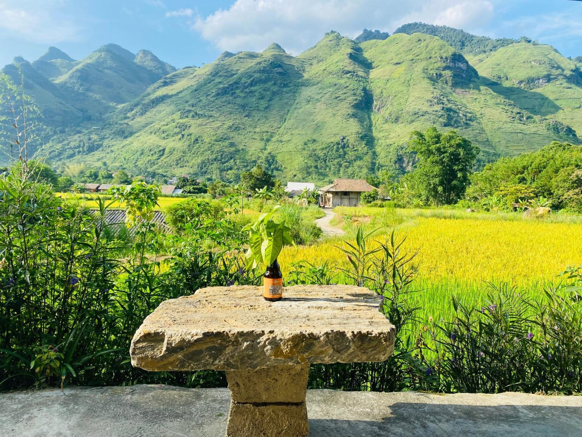 Du Gia Field View Homestay Làng Cac Exteriör bild