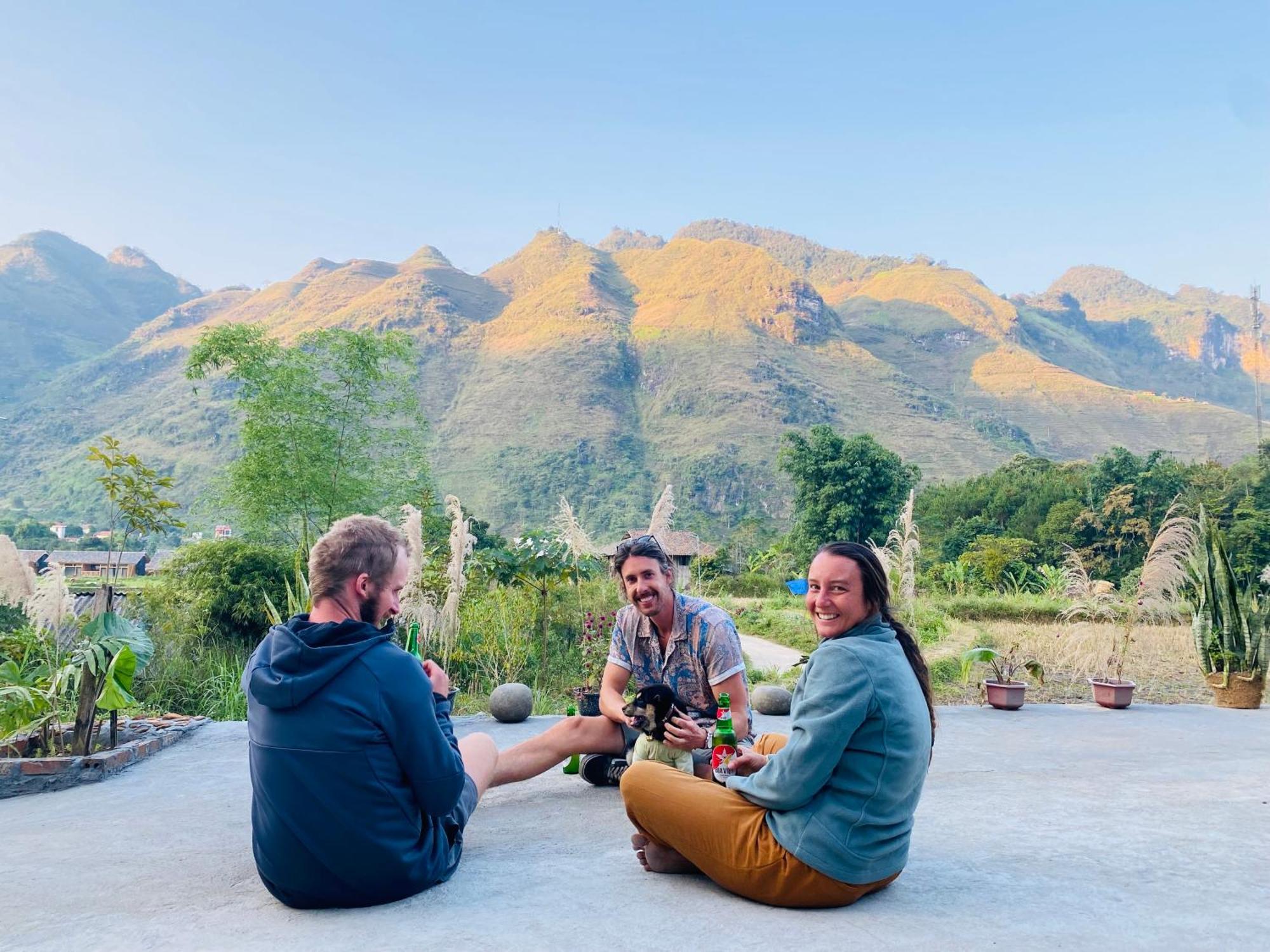 Du Gia Field View Homestay Làng Cac Exteriör bild