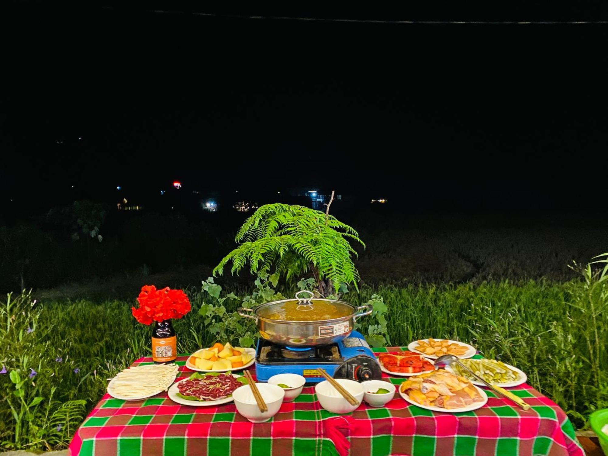 Du Gia Field View Homestay Làng Cac Exteriör bild