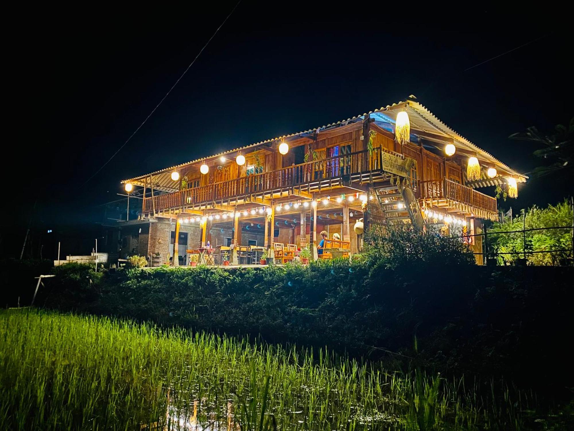 Du Gia Field View Homestay Làng Cac Exteriör bild